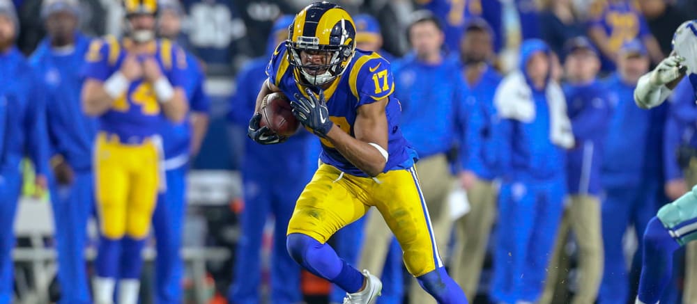 Exploiting the Matchups: Week 15 Start/Sit