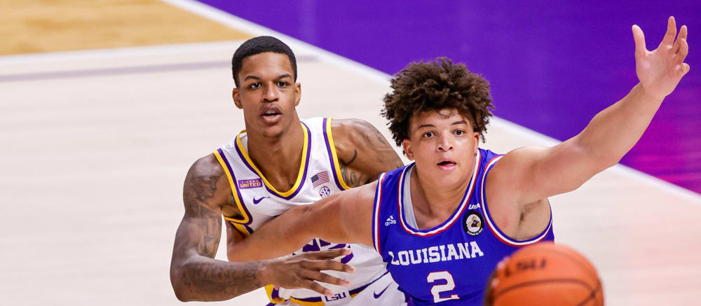 DFS College Basketball: Sunday Preview