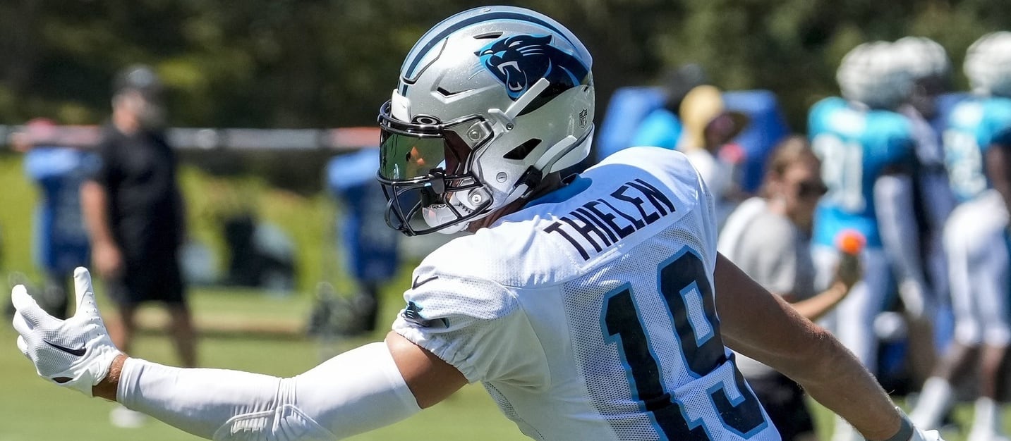 Fantasy Football Draft Strategy: 5 Glue Guys to Target