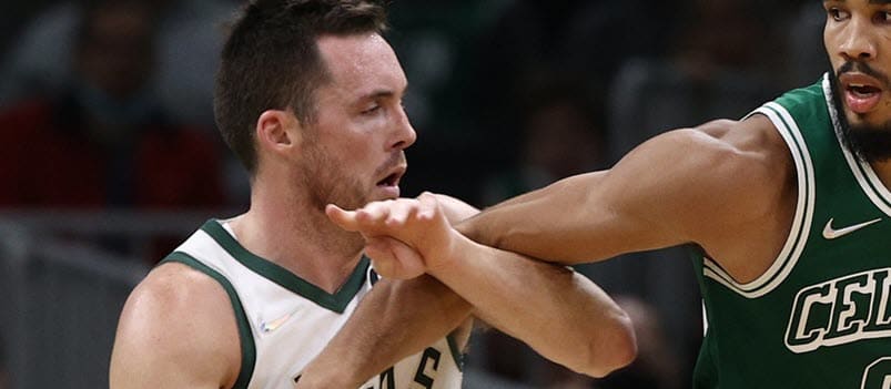 NBA DFS Picks: DraftKings Plays and Strategy for Sunday, January 1