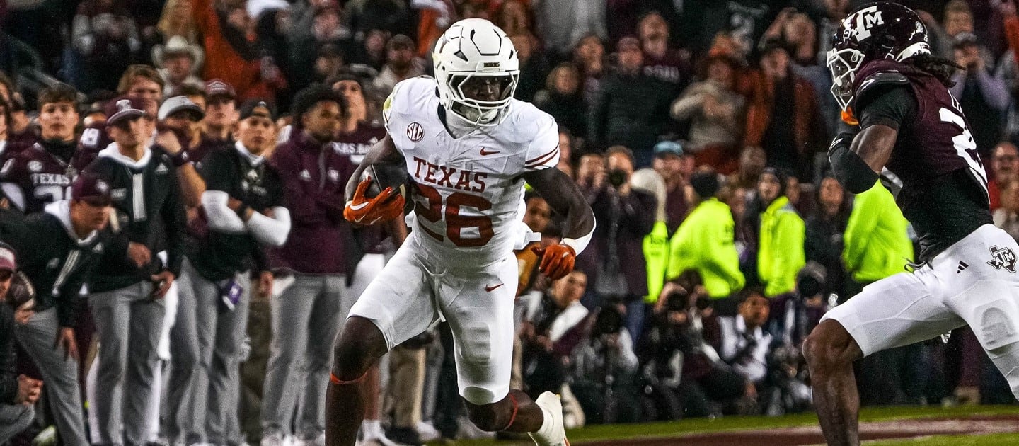 DraftKings College Football DFS Picks: Saturday, December 21