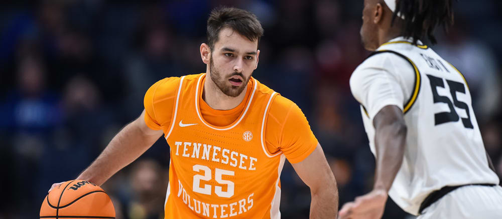 FAU vs. Tennessee Betting Promos, Picks, And Predictions For The Sweet 16