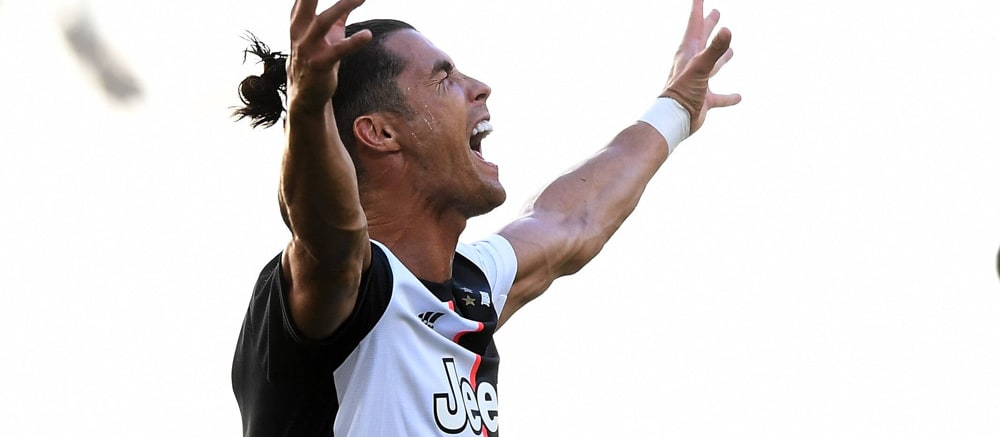 Fantasy Soccer Podcast: DraftKings UCL Strategies for Wed, Feb 17 (Video & Audio)