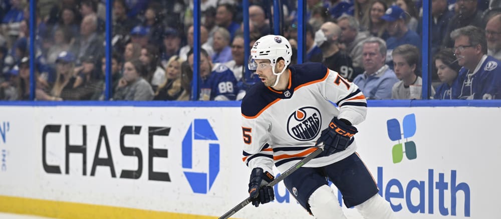 NHL DFS Picks: Yahoo Plays and Strategy for Tuesday, December 12