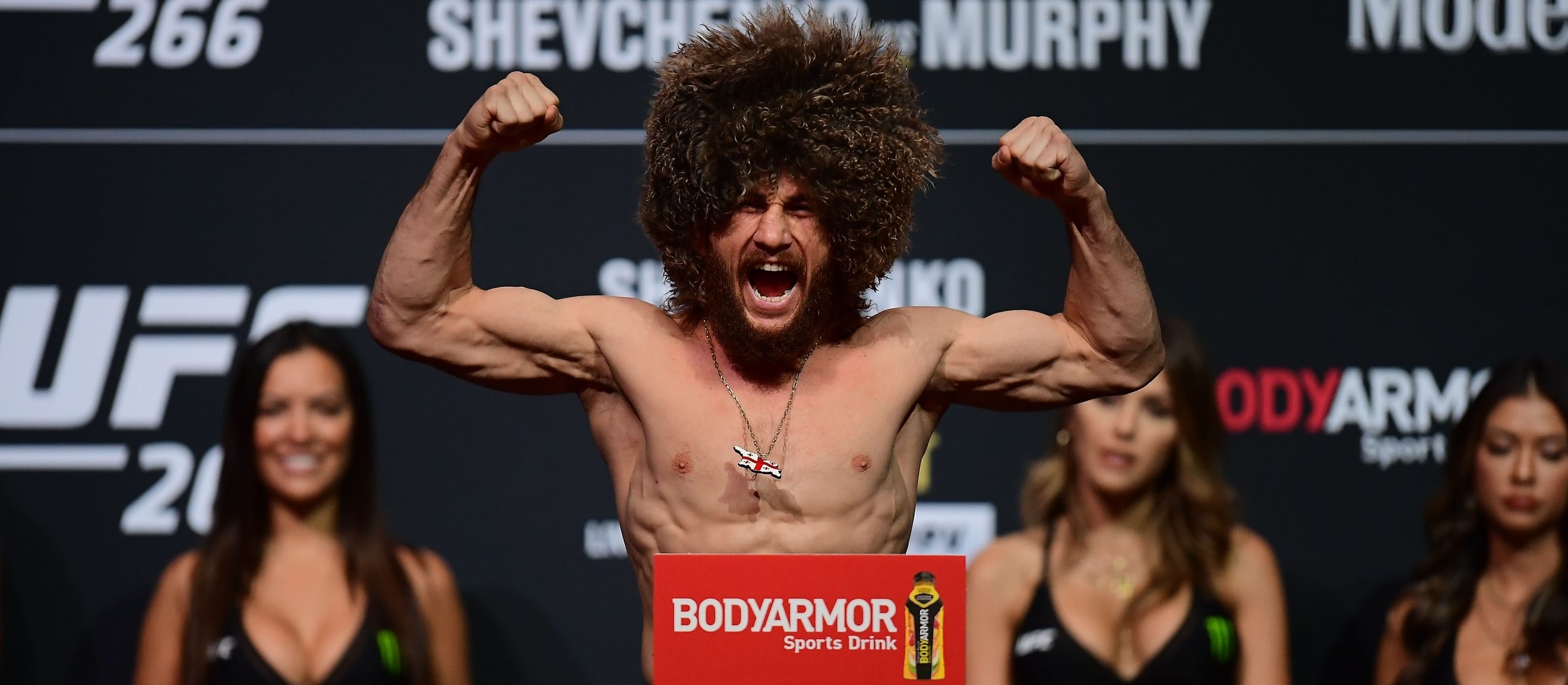 DraftKings UFC Picks: UFC 316 DFS Preview