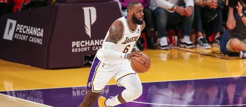 NBA DFS Picks: DraftKings Plays and Strategy for Sunday, April 16