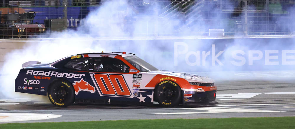 NASCAR O'Reilly Series DFS Picks and Best Bets: Sports Clips Haircuts VFW Help a Hero 200