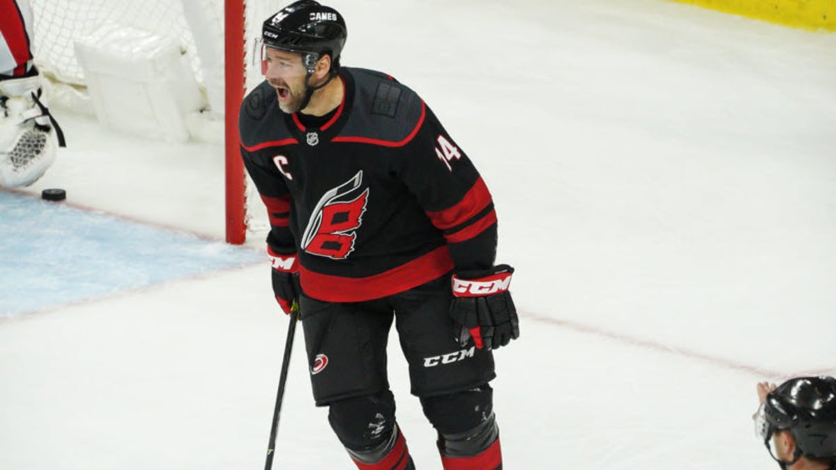 The Carolina Hurricanes' Contingency Plans if Justin Williams