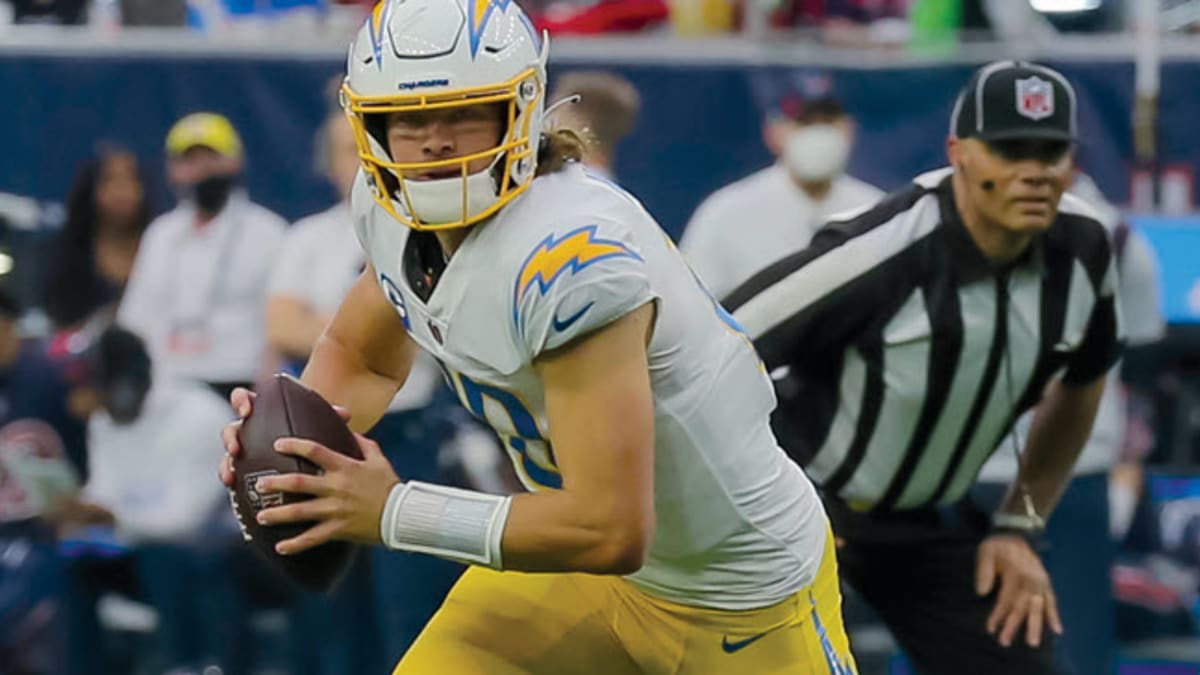 Broncos, Chargers To Recreate Last Season's Uniform Matchup On