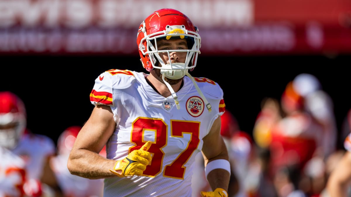 Tennessee Titans at Kansas City Chiefs Betting Odds, Picks, and Predictions  for Sunday Night Football