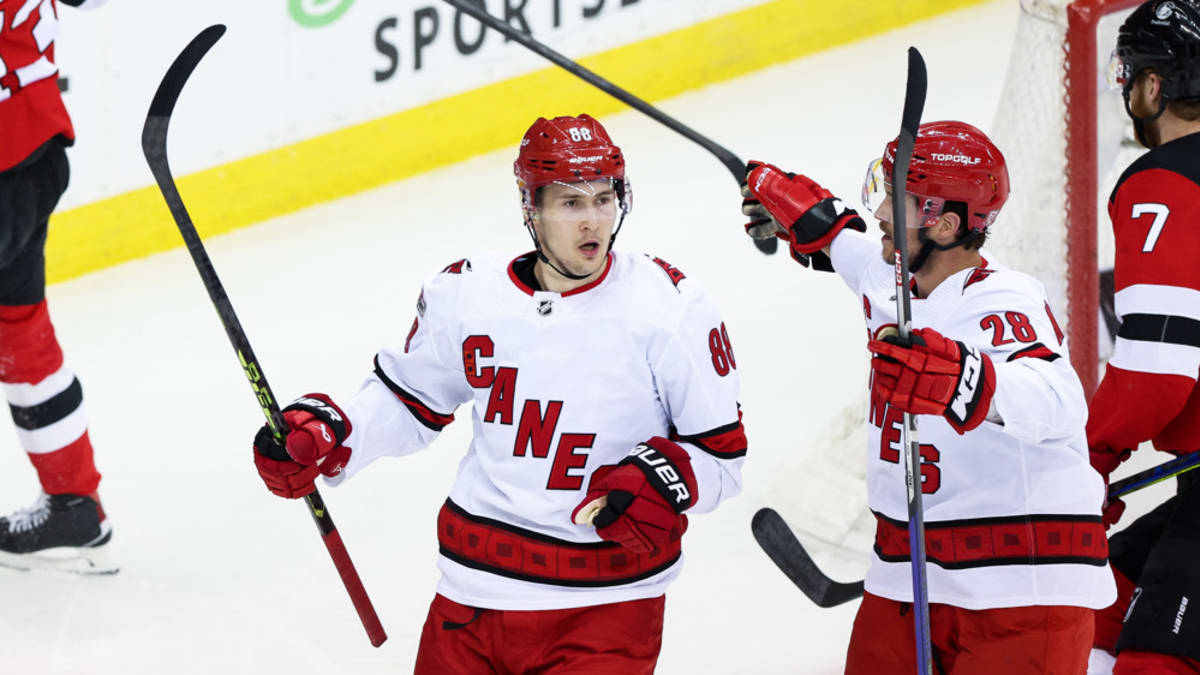 Carolina Hurricanes @ New Jersey Devils: Game 4 Preview, Lineups