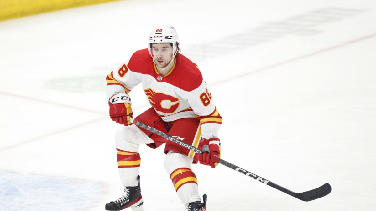 NHL Fantasy Hockey Week 4 Waiver Wire: Andrei Kuzmenko Is A Top