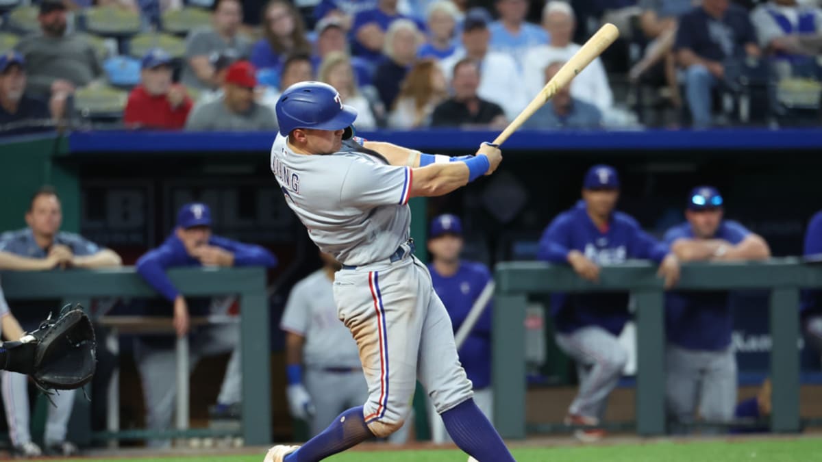 Texas Rangers take Game 1 from Houston Astros behind Montgomery's strong  outing