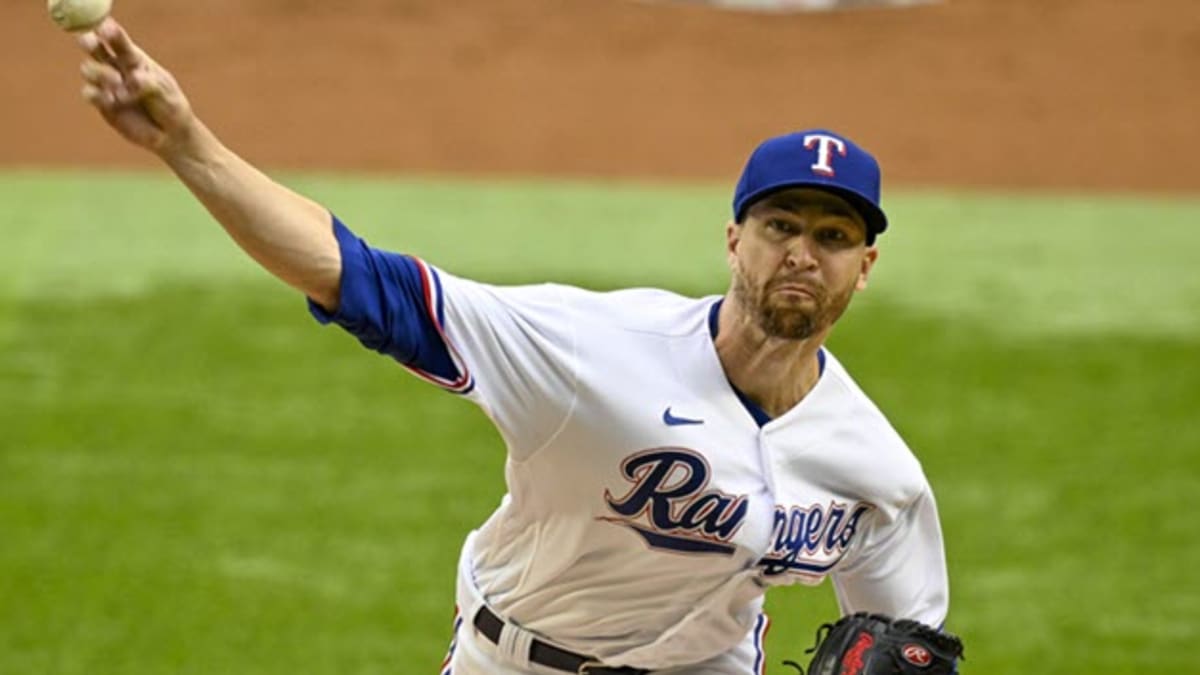 Rangers' Jacob deGrom leaves Yankees start with yet another injury