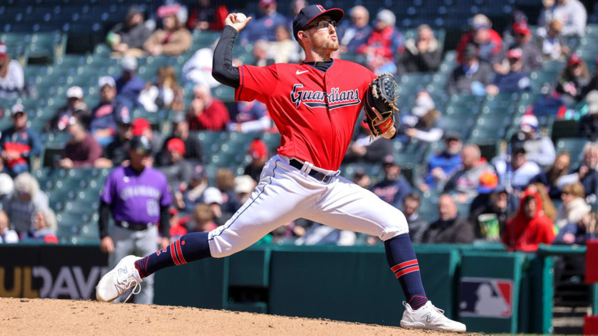 Blue Jays spoil Easton McGee's no-hit bid in first major league