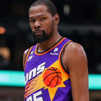 NBA DFS Picks: DraftKings Plays and Strategy for Saturday, April 22
