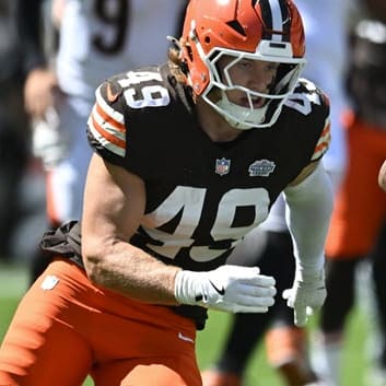 IDP Fantasy Football Analysis Week 18: Top Risers & Fallers