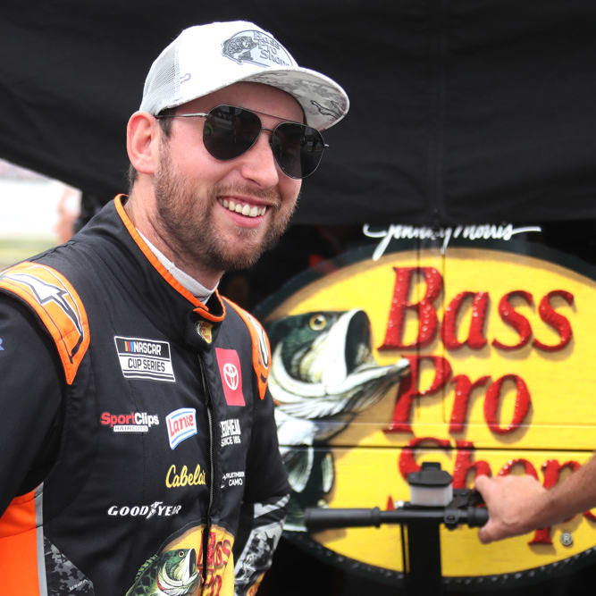Cracker Barrel 400 Preview: Music City Showdown
