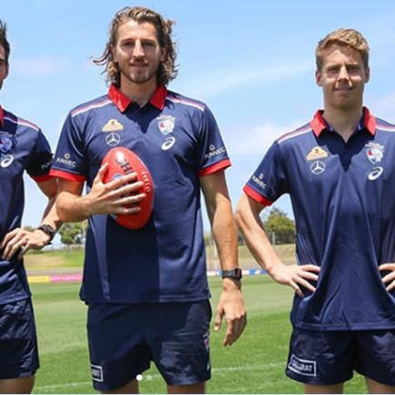 DraftKings AFL: Round 18 Saturday Cheat Sheet