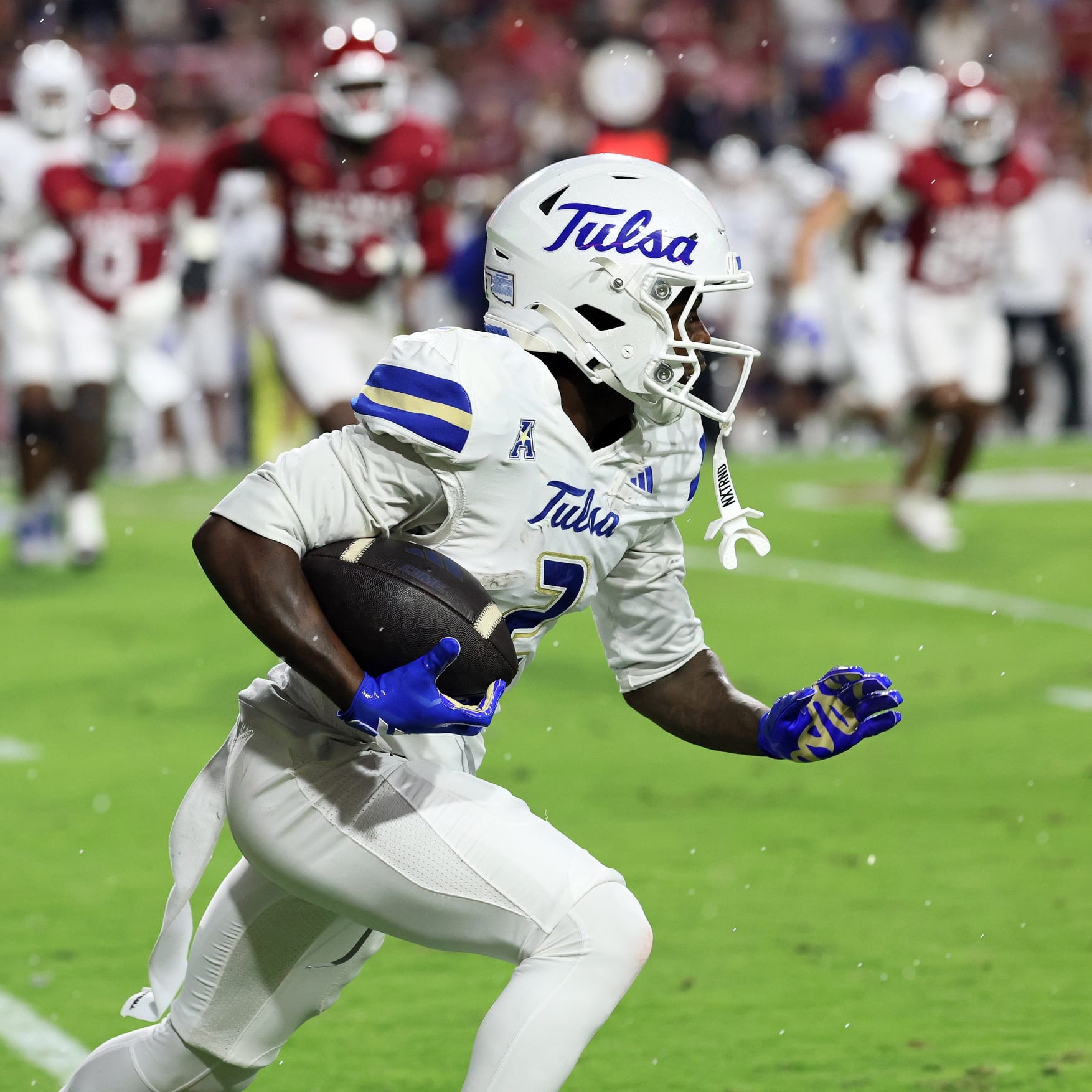 CFB Waiver Wire: Players to Pick Up Week 7