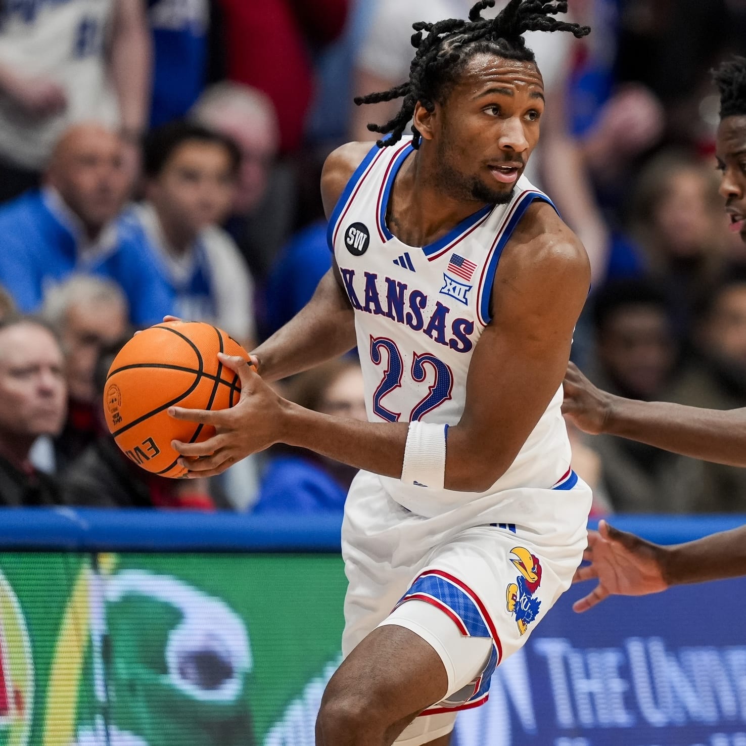 College Hoops Barometer: Kansas Surging With or Without Peterson
