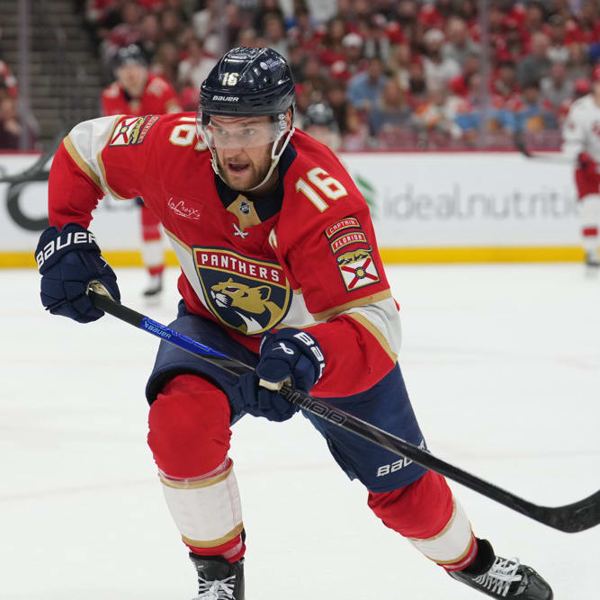 NHL DFS Picks: DraftKings Top Plays and Strategy for Monday's Playoff Game