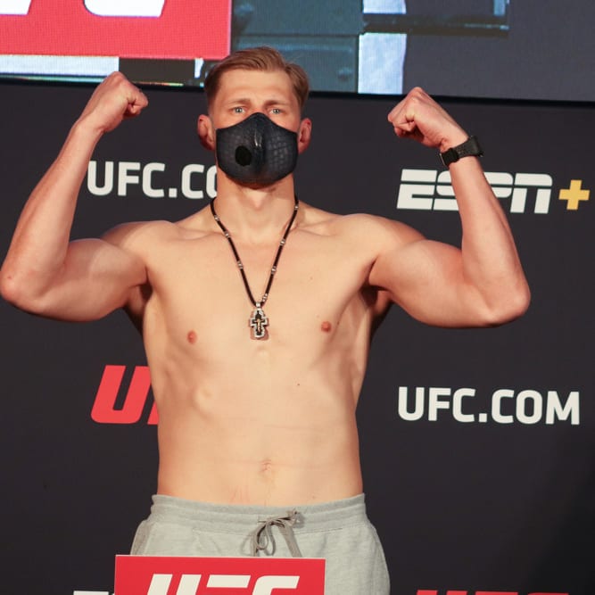 DraftKings MMA: UFC Vegas 30 Preview