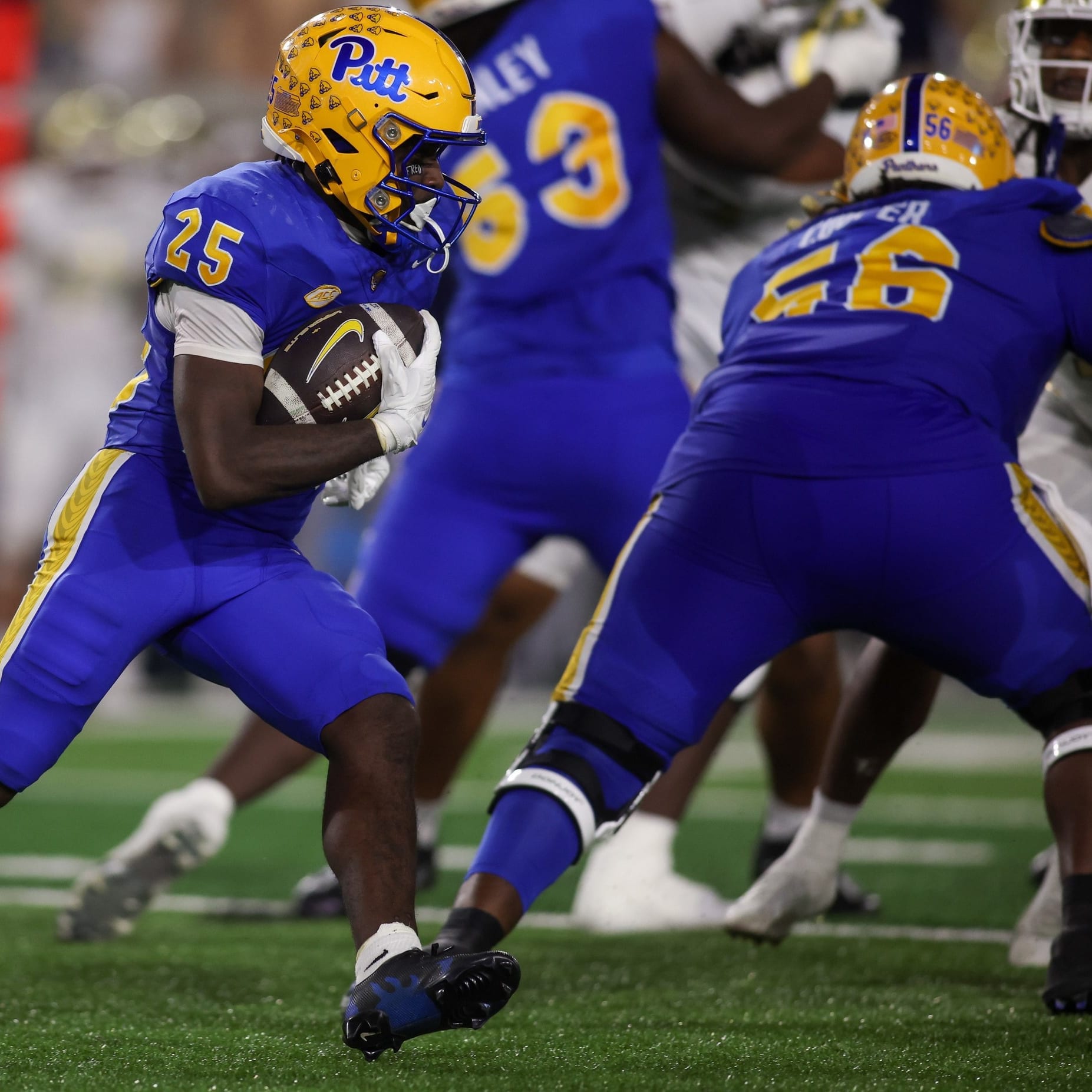 College Fantasy Football: Top Week 13 Freshman Performances