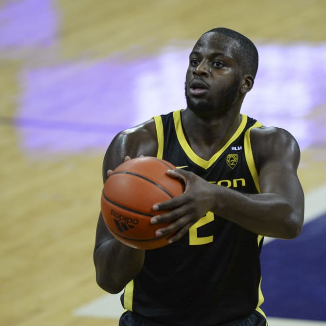 DFS College Basketball: Thursday Preview