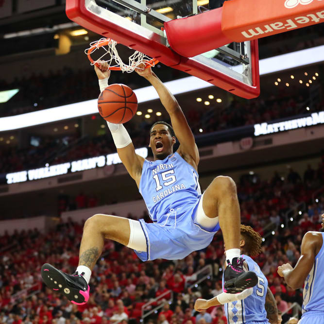 DFS College Basketball: Monday Preview