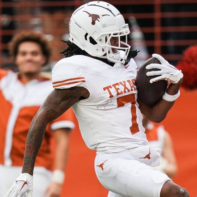 College Fantasy Football Start vs. Sit: Players to Start, Players to Bench for Week 1