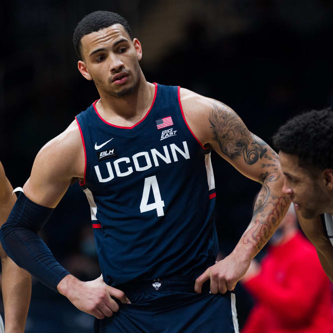 College Basketball Waiver Wire: Pickups of the Week