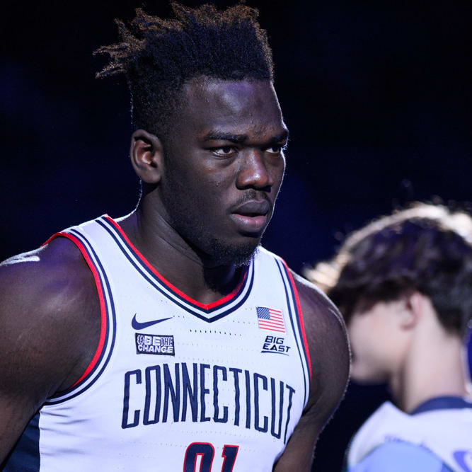 DFS College Basketball: Saturday Preview and Picks