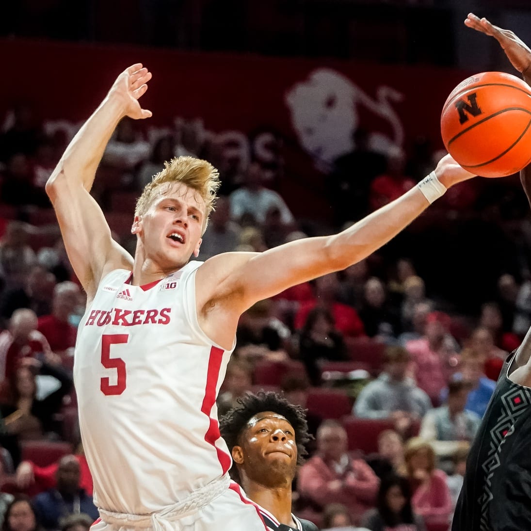 Fantasy College Basketball Waiver Wire: Pickups of the Week