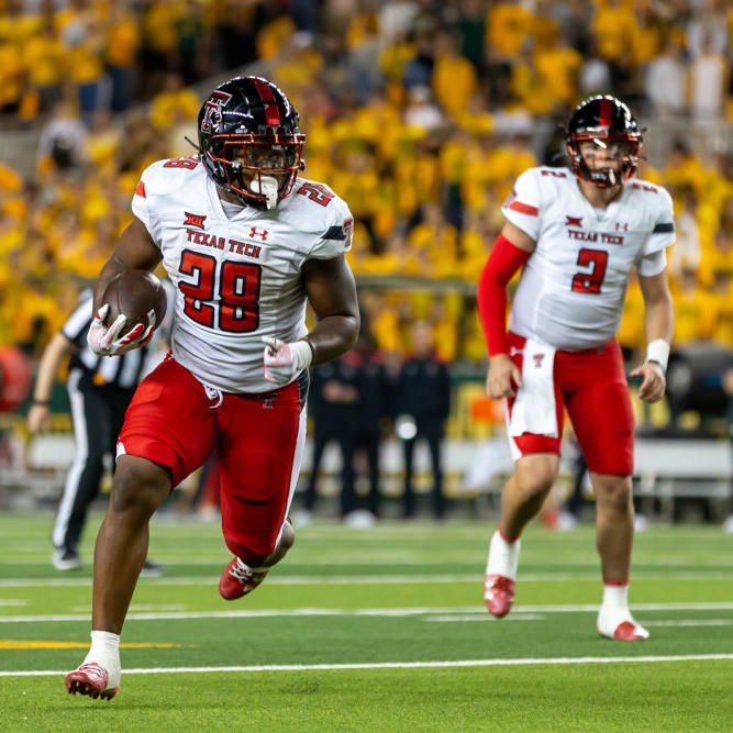 DraftKings College Football: CFB Week 8 Main Slate Plays and Lineup Strategy