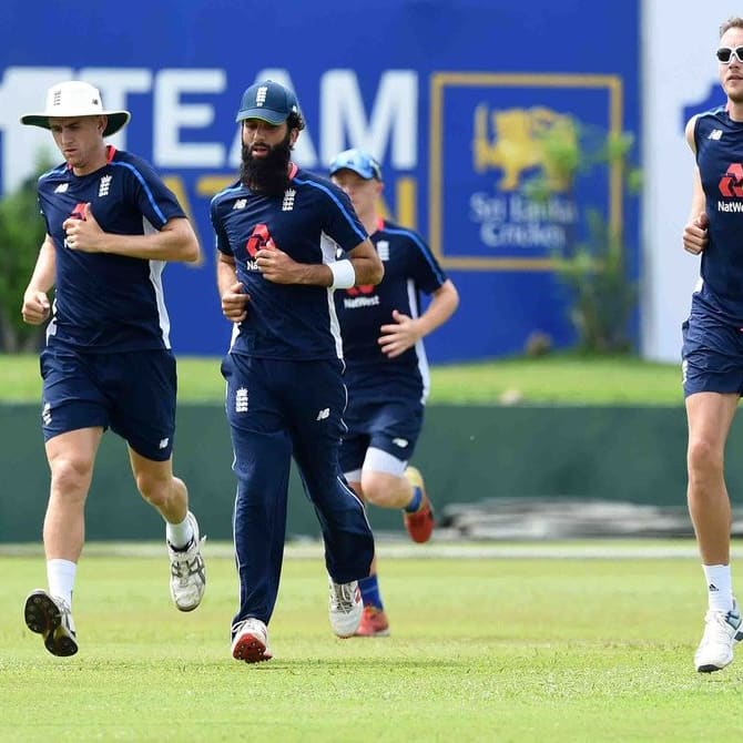 Kolkata Knight Riders vs. Royal Challengers Bangalore: 35th IPL Match Preview
