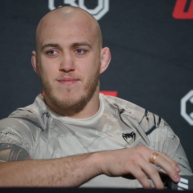 Drake's Takes: UFC Vegas 68 Lewis vs. Spivac