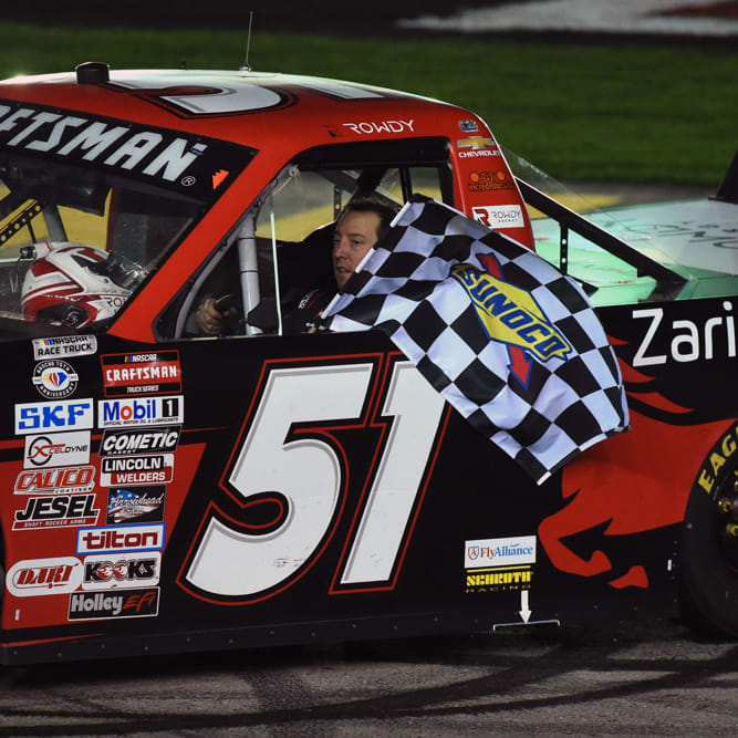 NASCAR DFS Trucks: Fr8 208
