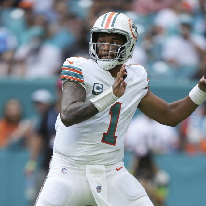 NFL DFS Picks: Yahoo Plays and Strategy for Week 13 Sunday Baller