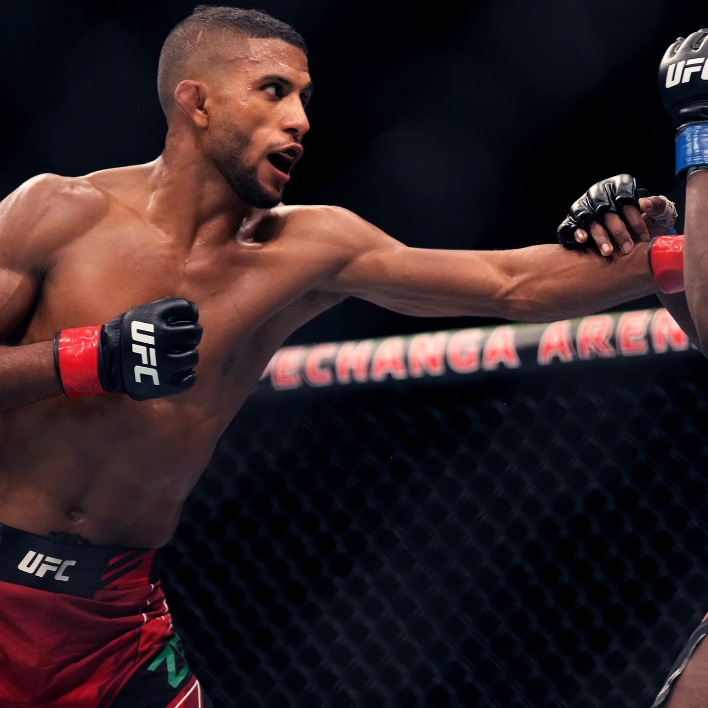 MMA Best Bets: Picks, Odds & Predictions for UFC Vegas 102