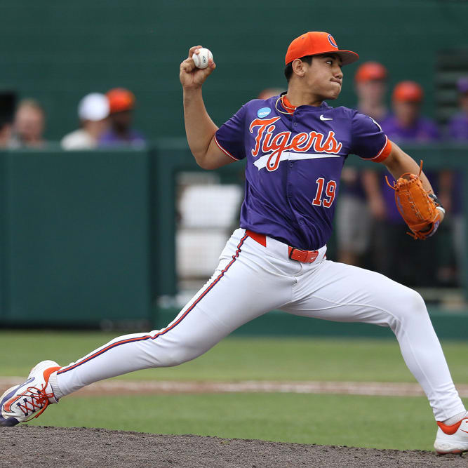 College Baseball Picks: Expert Picks for Thursday, March 26