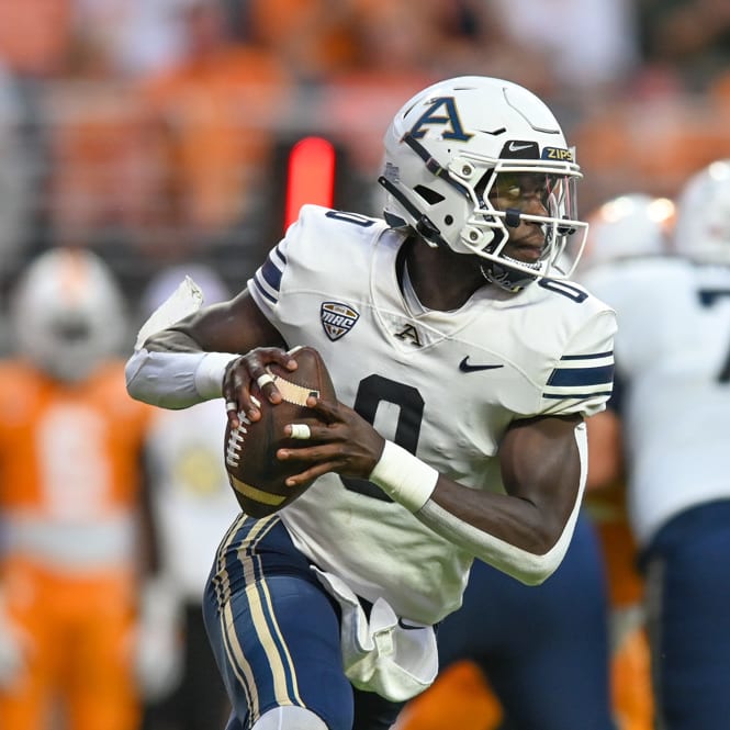 College Football DFS Picks: Tuesday MACtion Slate, Week 11