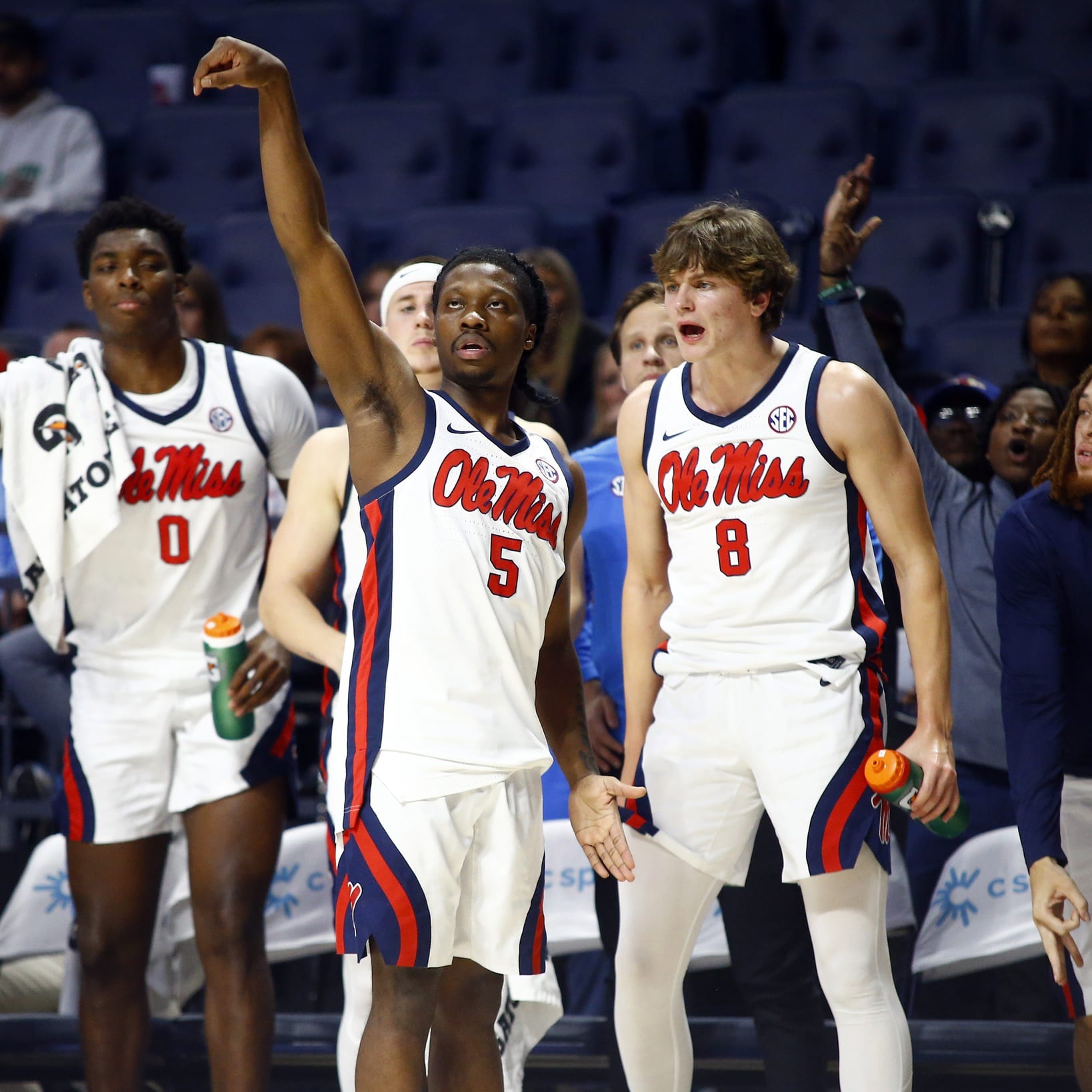 DFS College Basketball: Saturday Preview and Picks