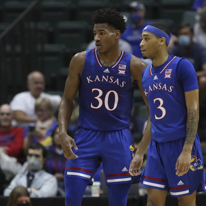 Final Four Preview: Kansas vs. Villanova
