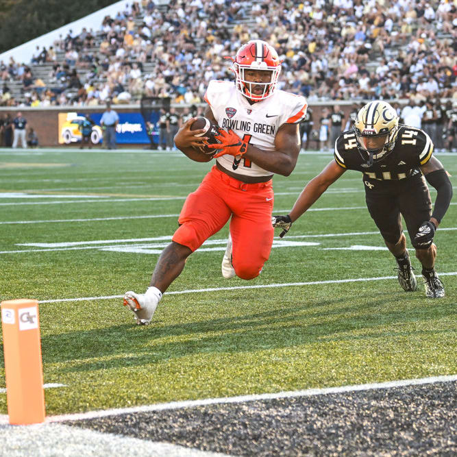 CFB Waiver Wire: Players to Pick Up Week 10