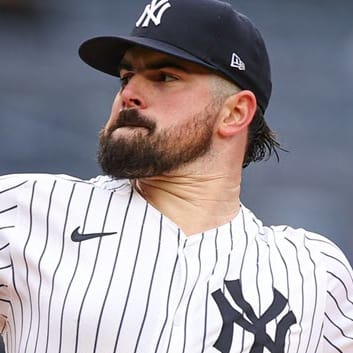 MLB DFS: DraftKings Plays and Strategy for Friday, August 29