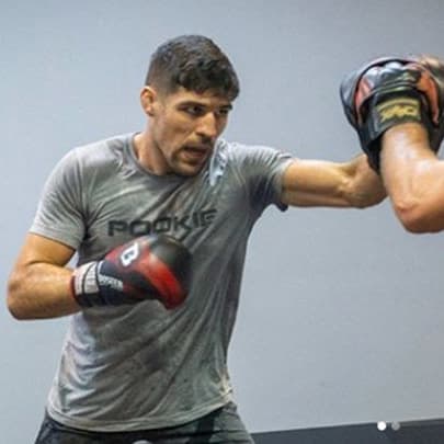 UFC Vegas 59 DFS Preview & Predictions: The MMA Mashup