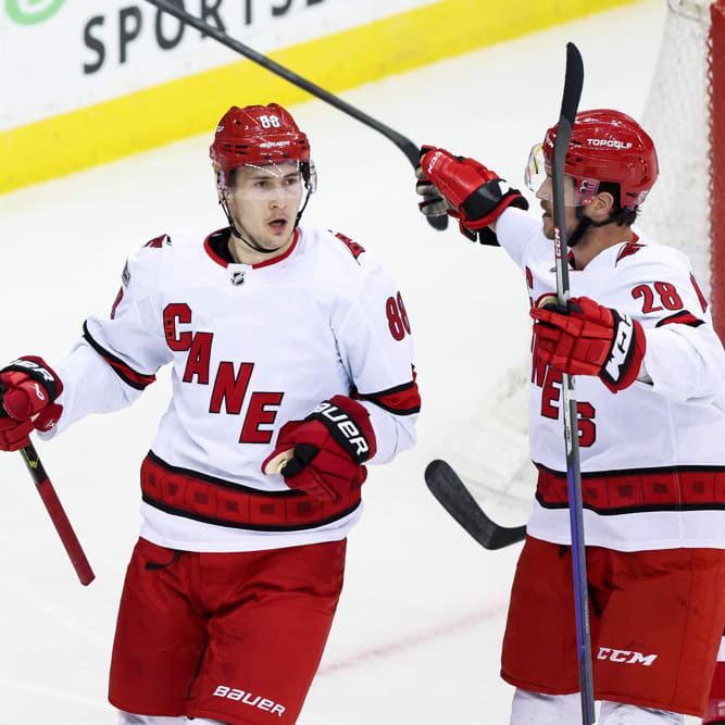 Best NHL Bets for Lightning at Hurricanes, November 24