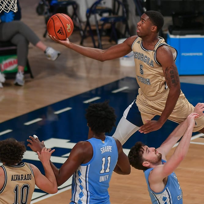 College Hoops Barometer: Risers & Fallers