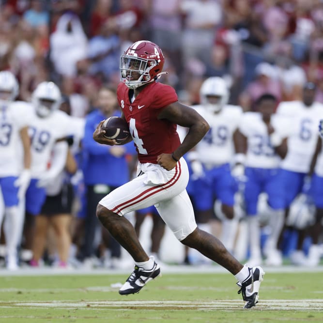 FanDuel College Football DFS Picks: Saturday Main Slate for Week 13